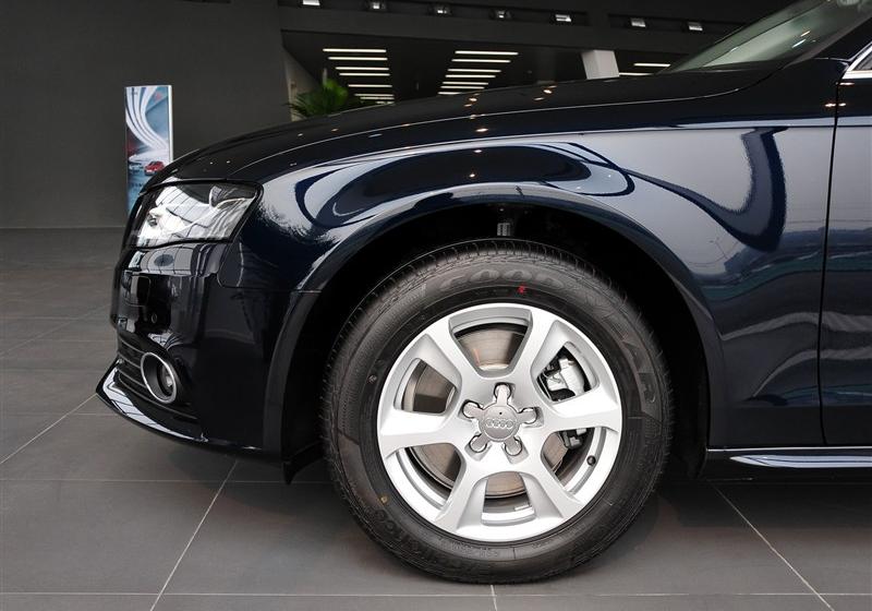 2011款 2.0 TFSI 技术型