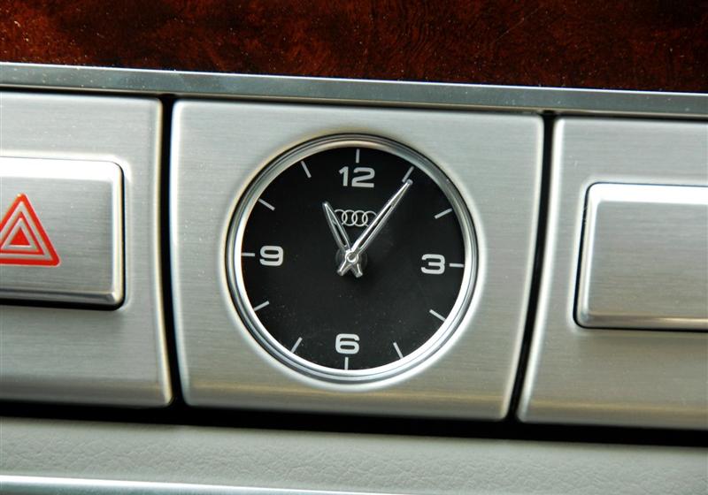 2011款 3.0TFSI quattro尊贵型(245kW)