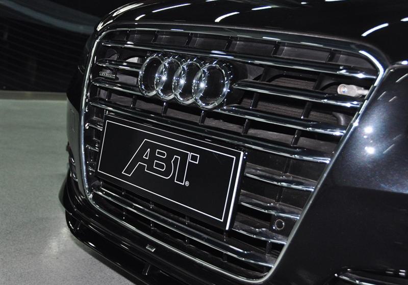 2011款 3.0TFSI quattro尊贵型(245kW)