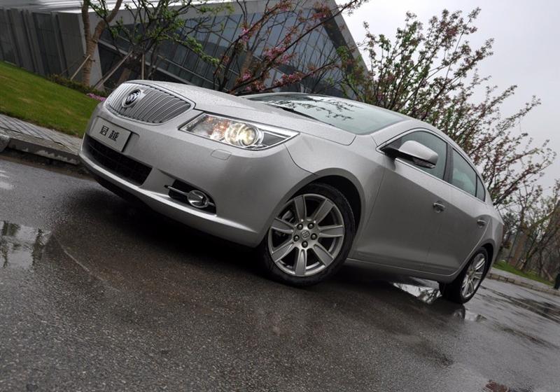 2010款 2.0T豪雅版