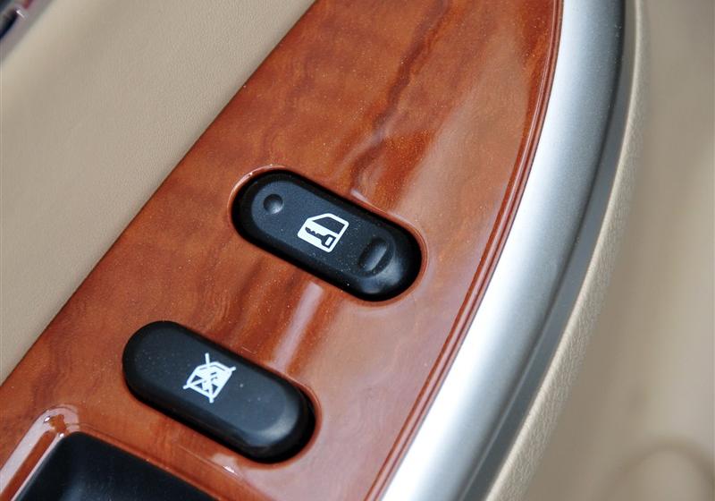2011款 1.6LE-MT