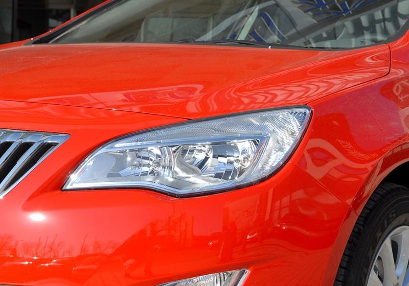 2010款 XT 1.6L 手动进取版
