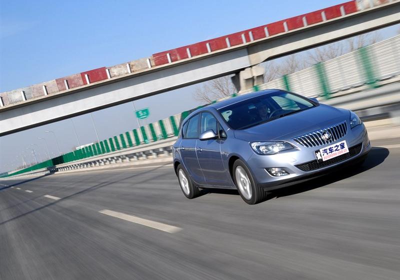 2010款 XT 1.6T 新锐运动版