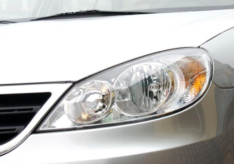 2011款 1.6L 手动品悠版