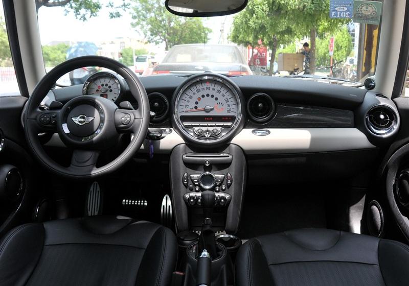 2011款 1.6T COOPER S