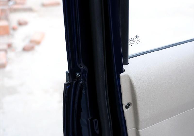 2010款 1.4L 标准型