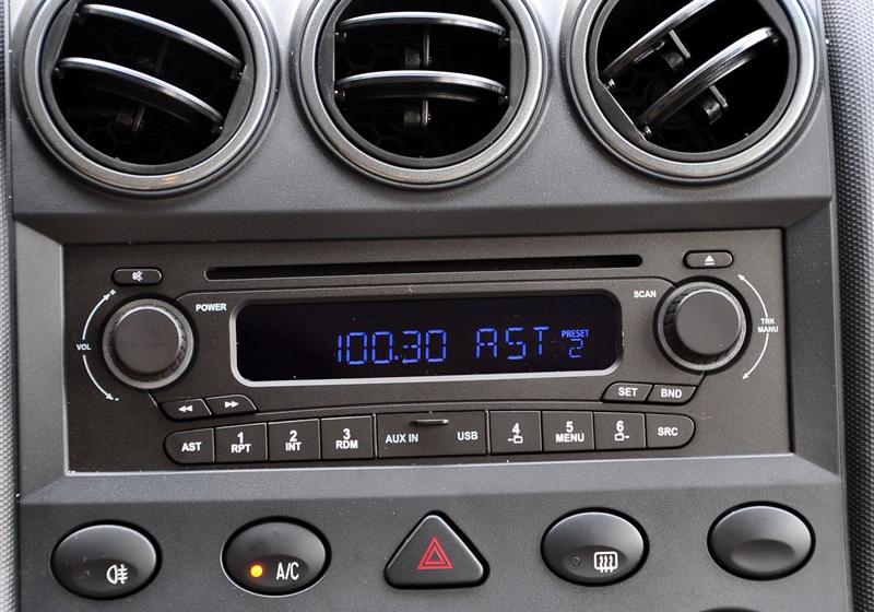2010款 1.4L 舒适型