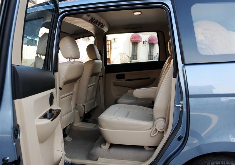 2010款 1.4L 豪华型