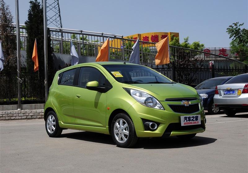 2011款1.0 SE MT