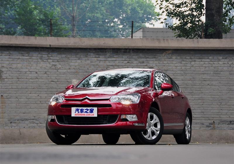 2011款 2.3L 尊贵型