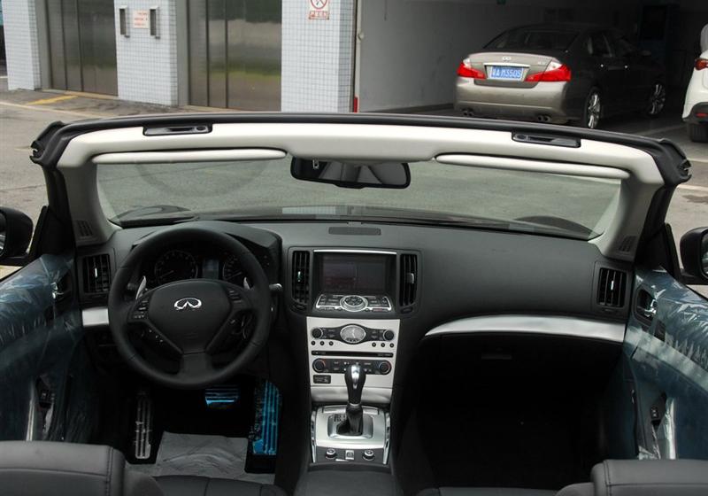 2010款 G37 硬顶敞篷合金版