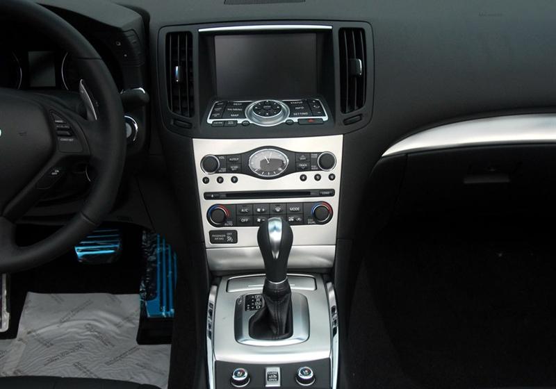 2010款 G37 硬顶敞篷合金版
