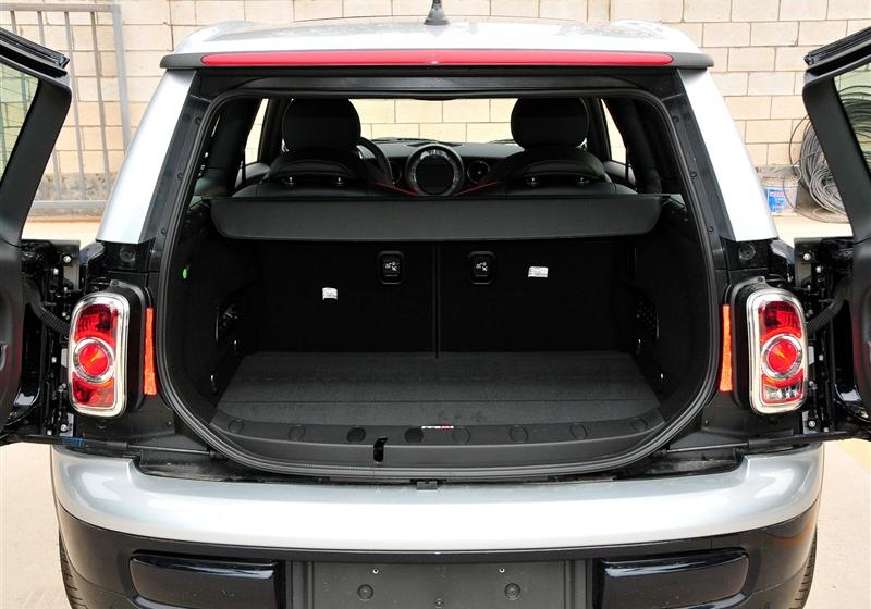 2011款 1.6L Hampton