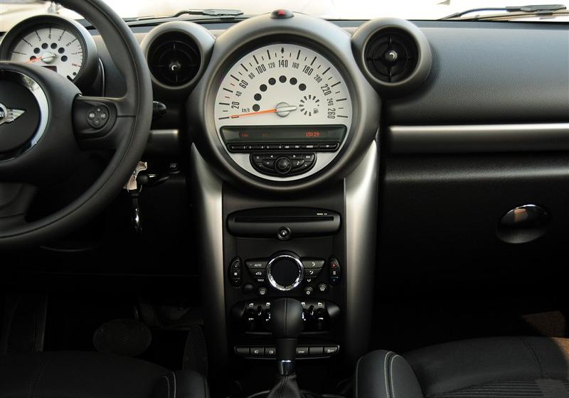 2011款 1.6L COOPER FUN