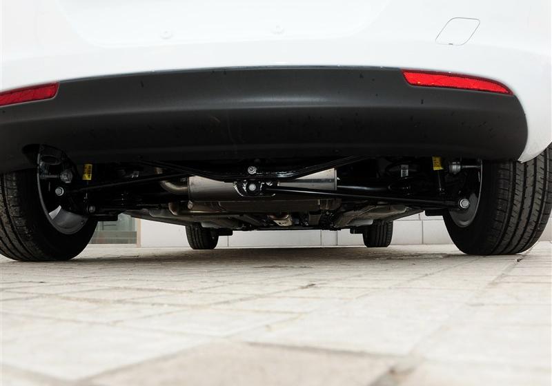 2012款 XT 1.6L 自动时尚版