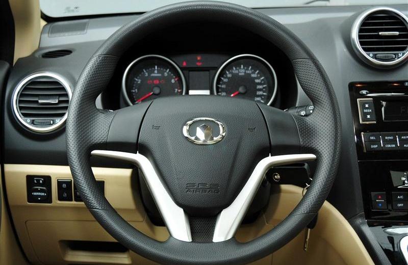 2012款 2.4L 两驱手动都市型