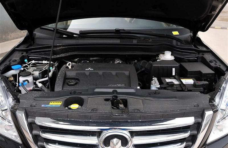 2012款 2.4L 两驱手动都市型