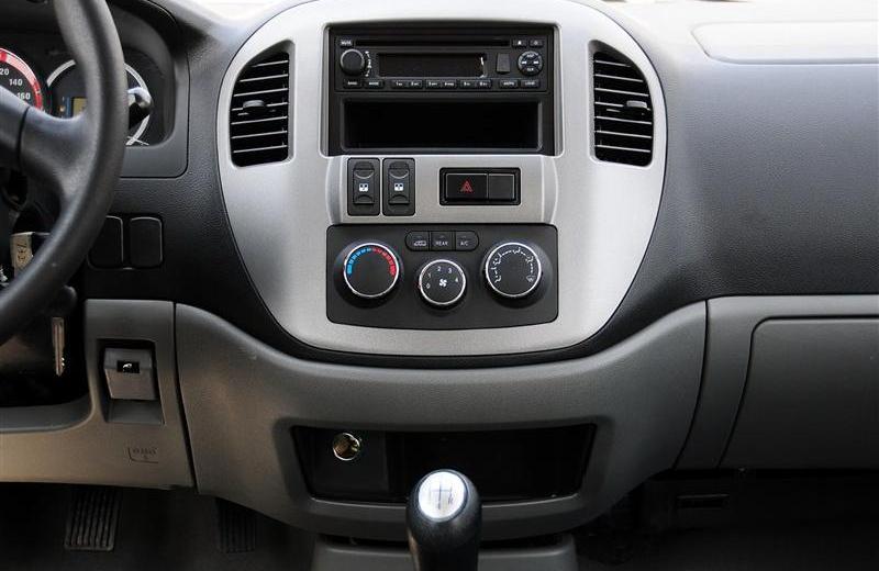 2012款 1.6L乘用版豪华型
