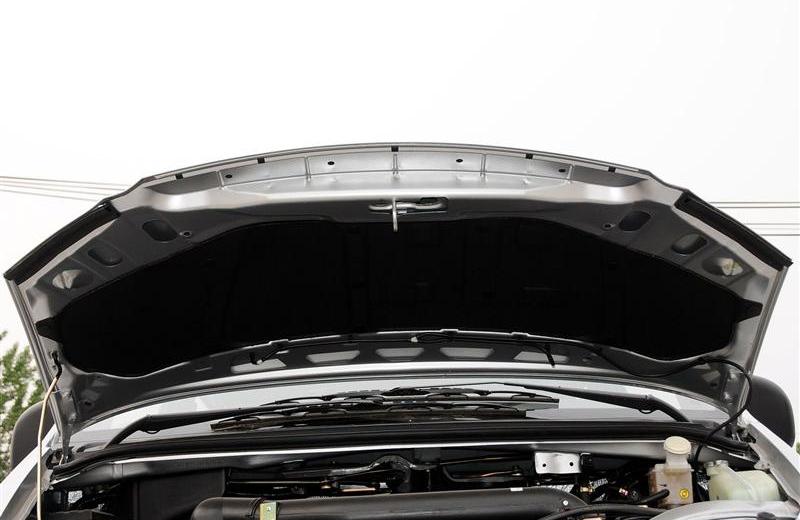 2012款 2.0L Q3短轴标准版