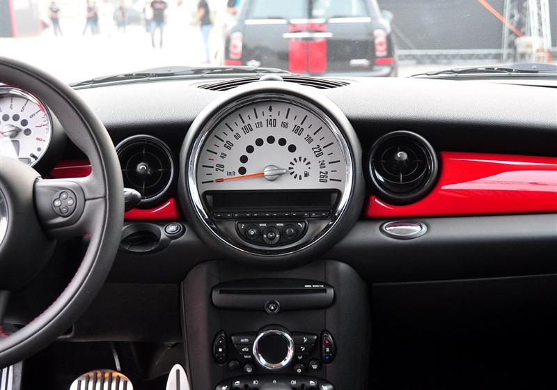 2012款 1.6T COOPER S 中国任务版