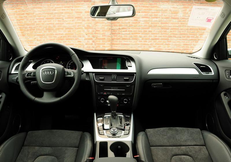 2012款 2.0 TFSI 自动运动型