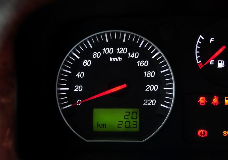 2012款 2.0L财富快车舒适版短轴版4Gi-VVT