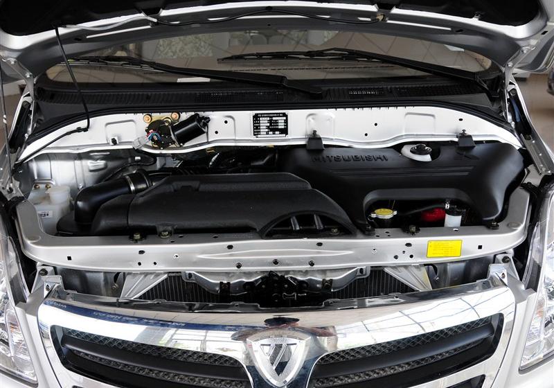 2012款 2.0L财富快车舒适版短轴版4Gi-VVT