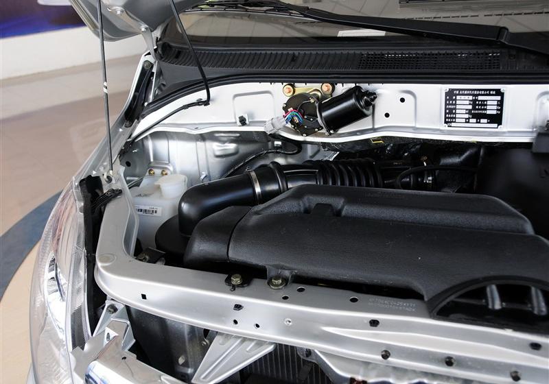 2012款 2.0L财富快车舒适版短轴版4Gi-VVT