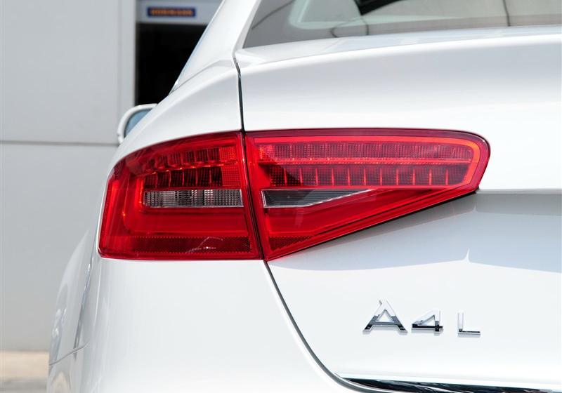 2013款 35 TFSI 自动标准型