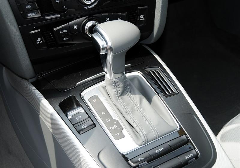 2013款 35 TFSI 自动标准型