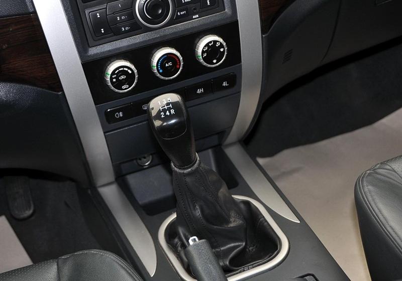 2012款 2.8T四驱基本型ISF2.8