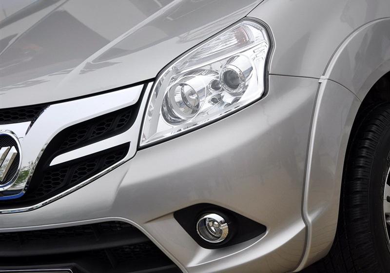 2012款 2.8T四驱基本型ISF2.8