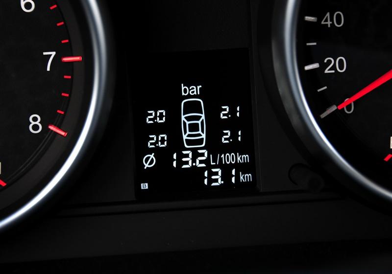2012款 1.5T 手动两驱精英型