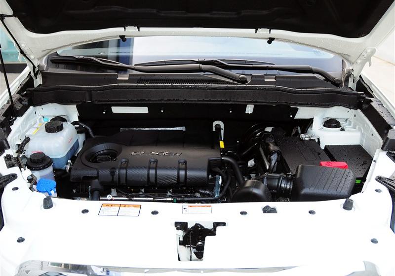 2013款 2.0L 汽油两驱手动舒适版