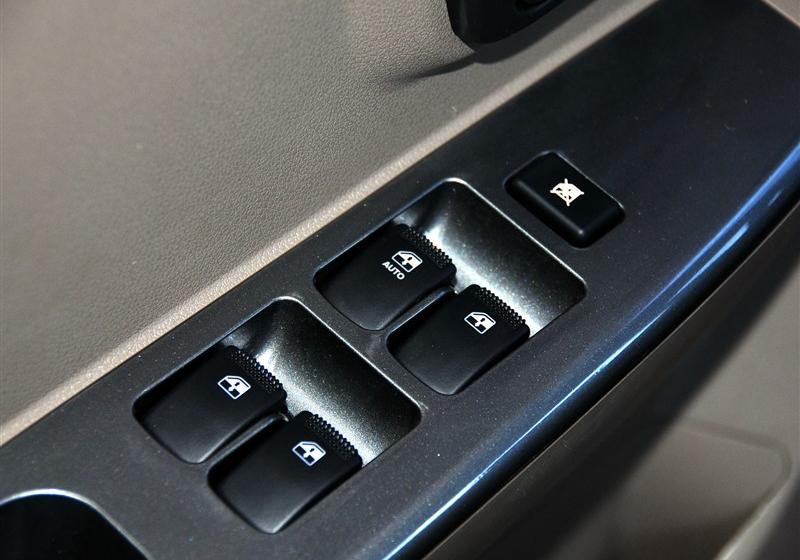 2010款 1.2L标准型