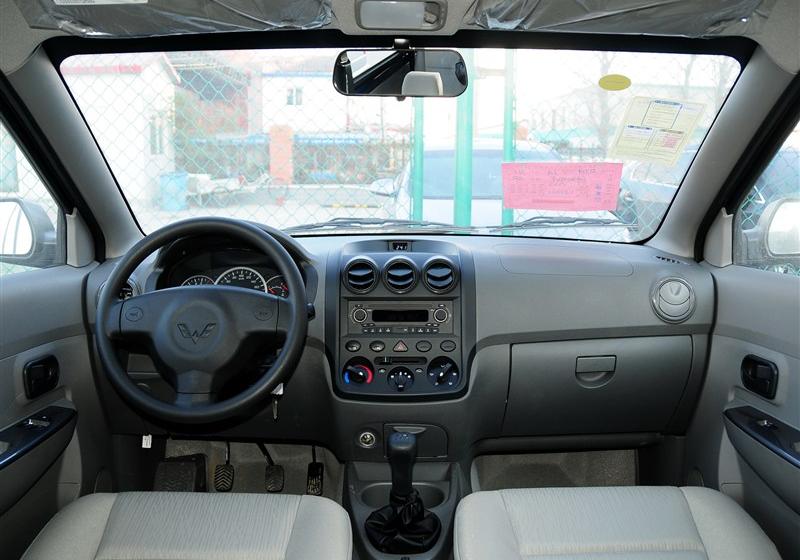2010款 1.4L基本型