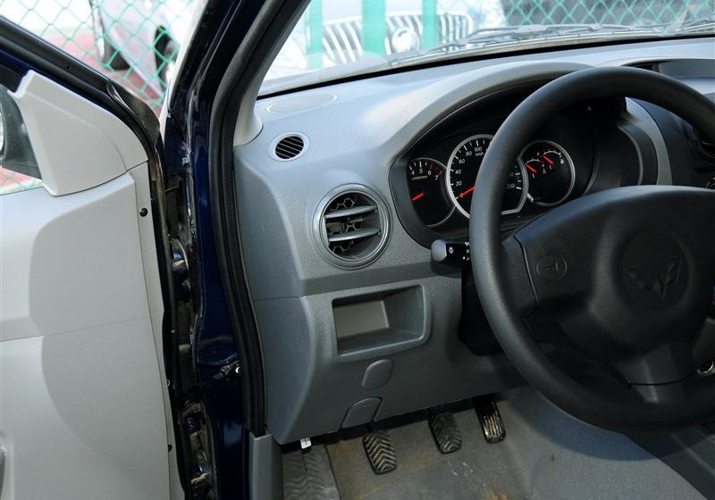 2010款 1.4L基本型
