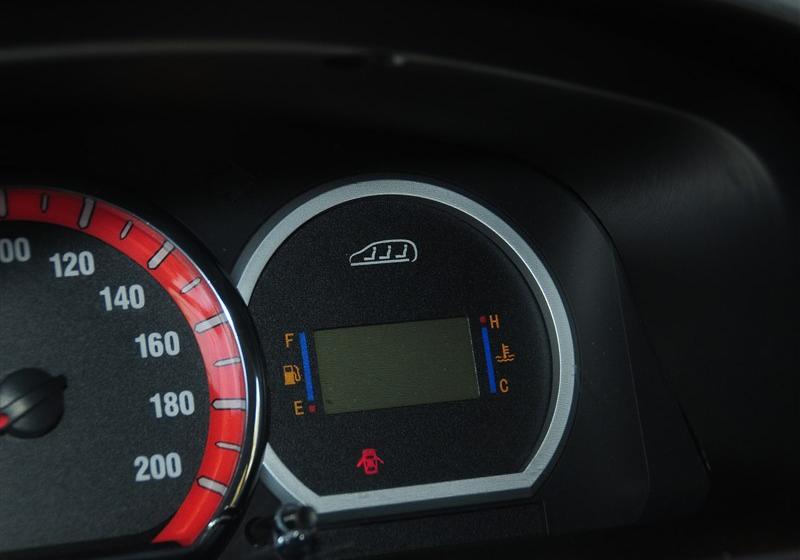 2013款 M5 Q3 2.0L 7座长轴舒适型