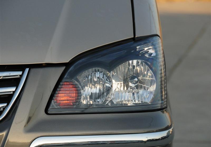 2013款 M5 Q3 2.0L 7座长轴舒适型