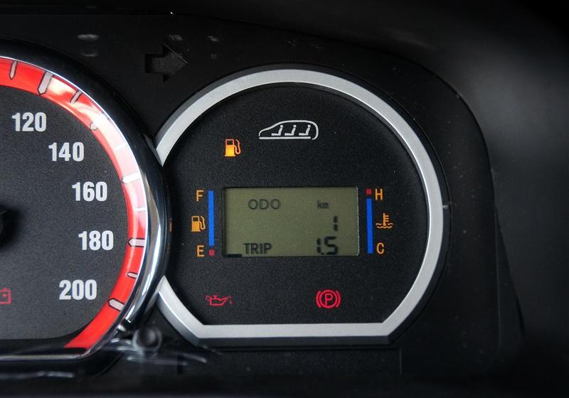 2013款 M5 Q7 2.0L 7座长轴舒适型