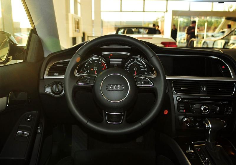 2013款 Coupe 40 TFSI