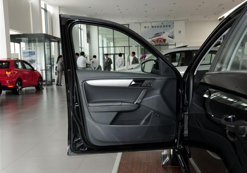 2013款 改款 1.6L 自动豪华版