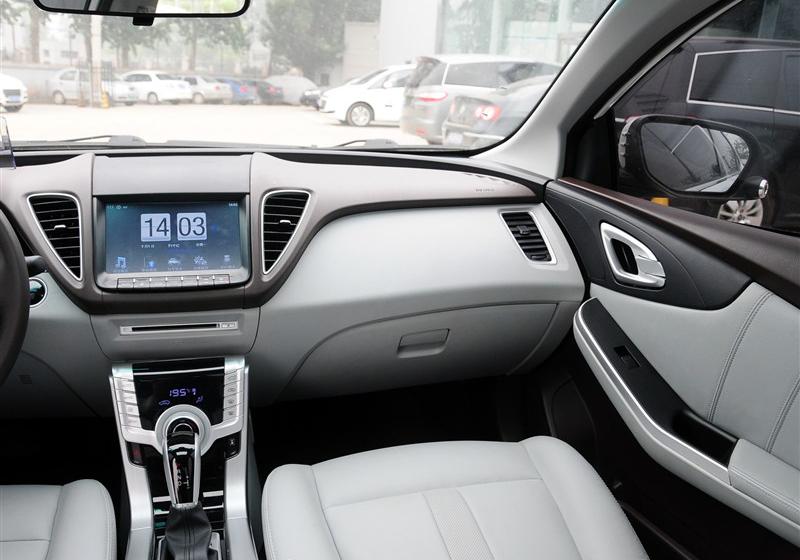 2013款 2.0T 自动旗舰型