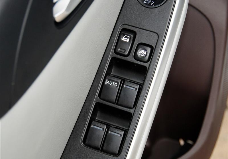 2013款 2.0T 自动旗舰型