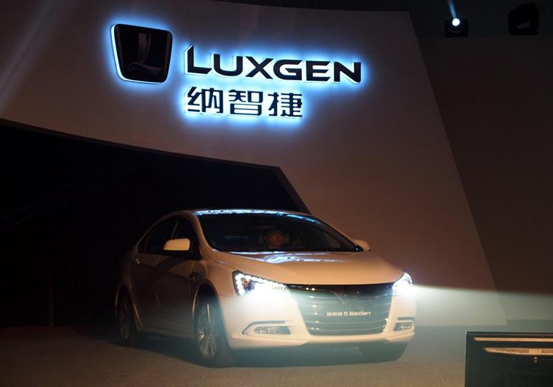 2013款 2.0T 自动旗舰型