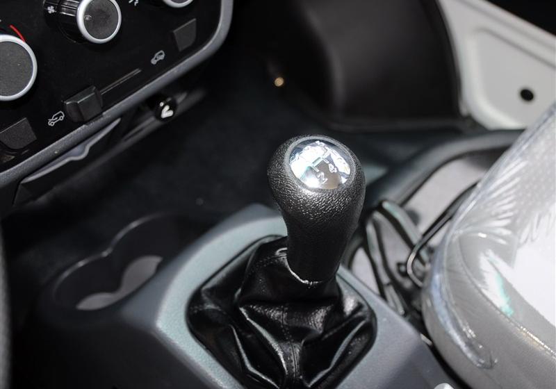 2013款 1.3L 舒适型