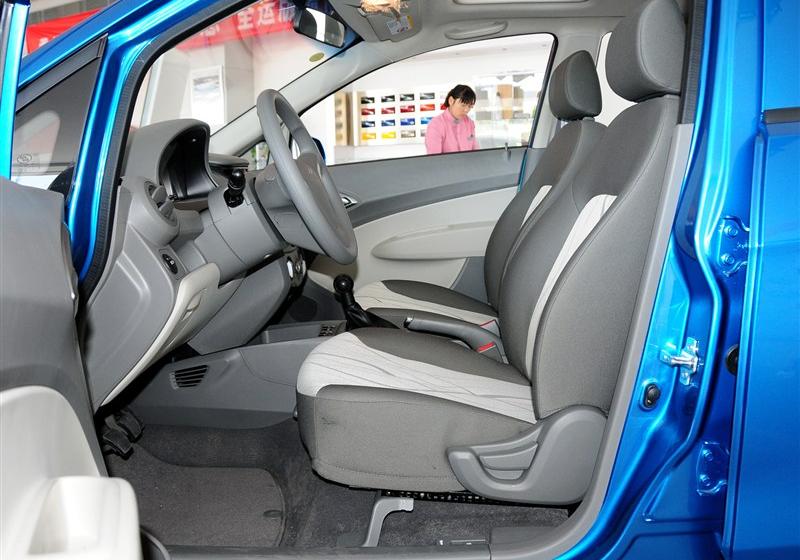 2013款 三厢 1.4L 手动优逸版