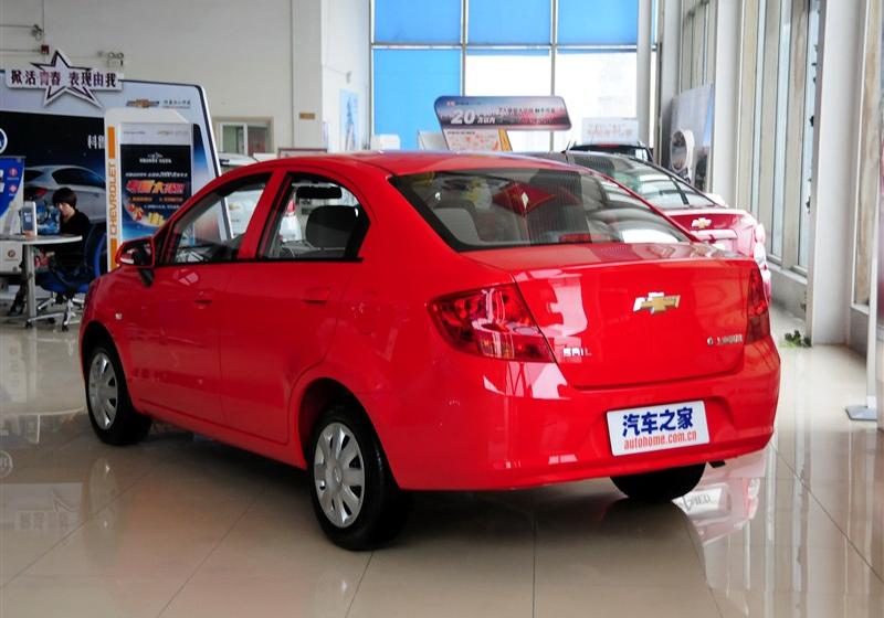 2013款 三厢 1.4L EMT优逸版