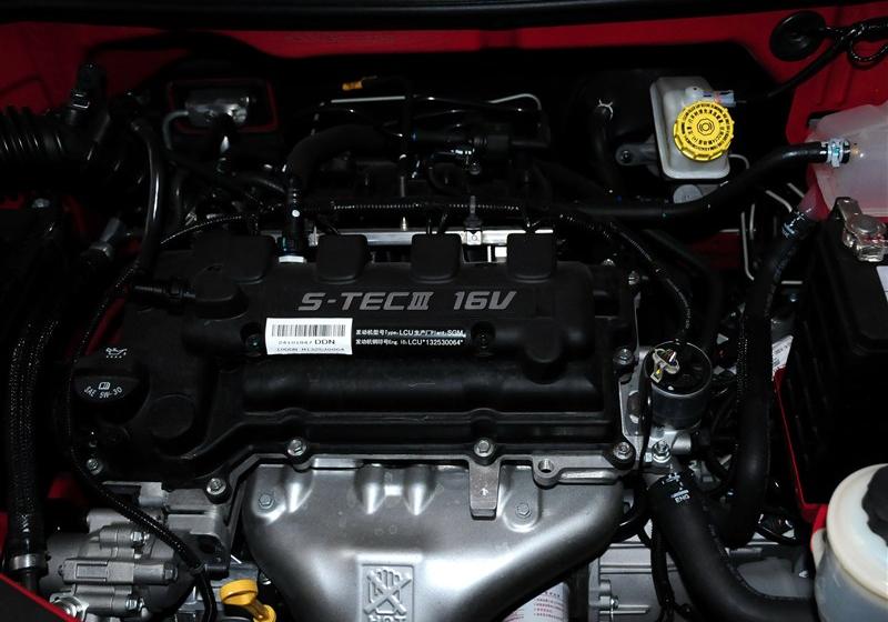2013款 三厢 1.4L EMT优逸版