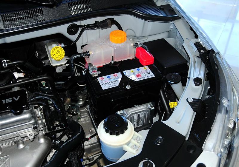 2013款 三厢 1.2L 手动理想版